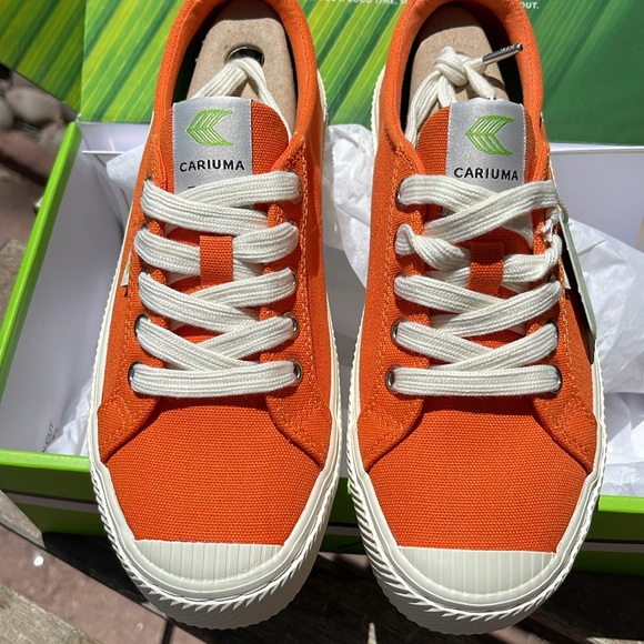 COPY - Cariuma OCA Low Canvas Orange Exuberance - Picture 3 of 5